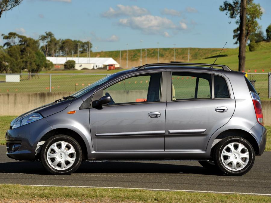  Chery J1 2009 года  (фото 8 из 16)